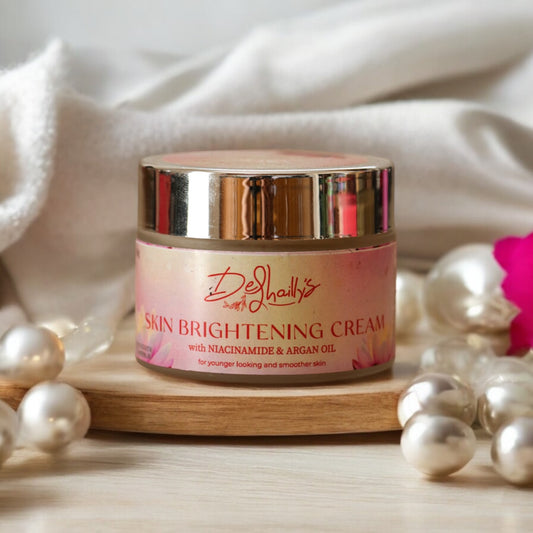 Illuminate Your Skin Naturally with De Shailly’s Skin Brightening Cream